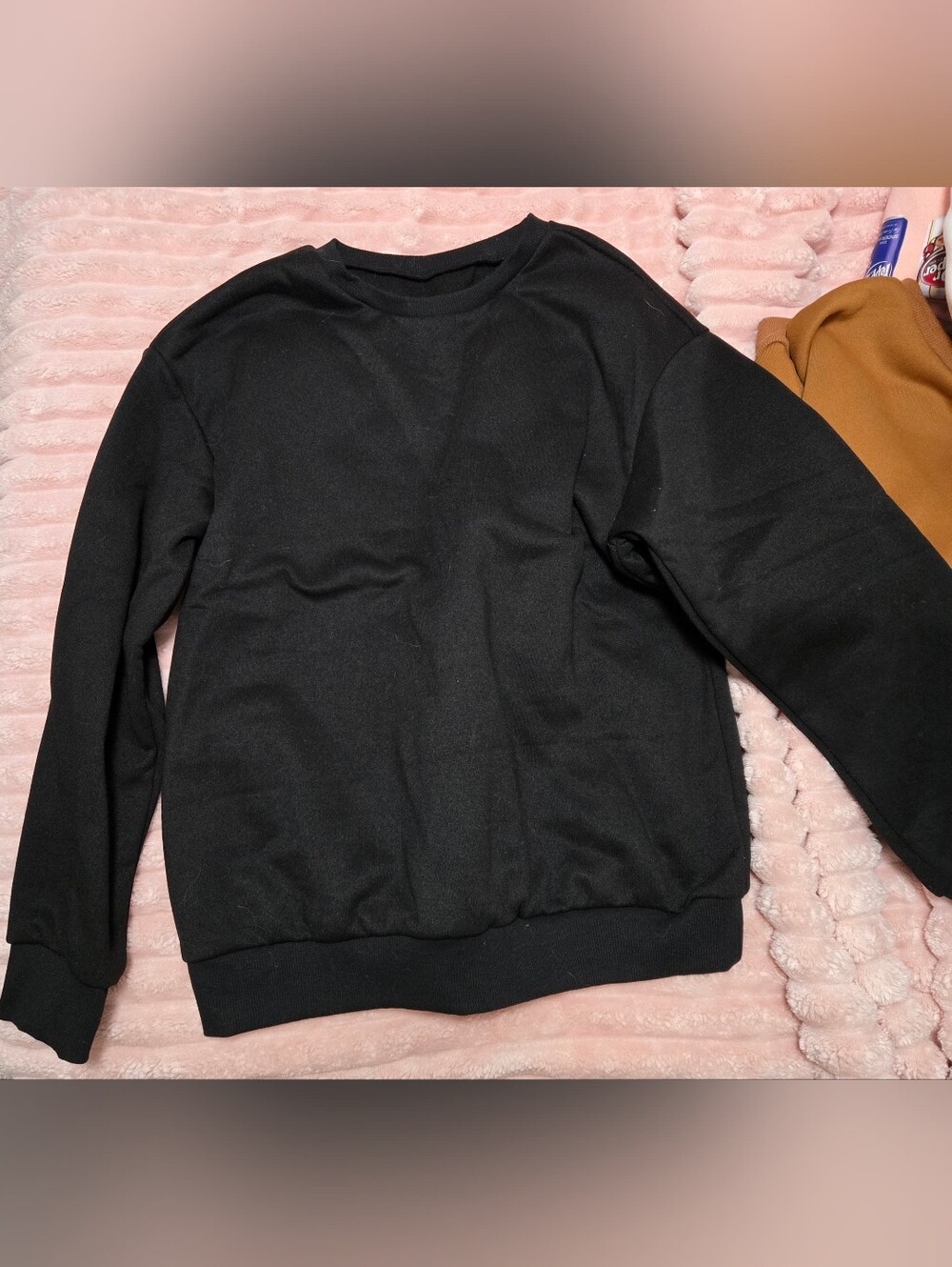 black crewneck sweatshirt - womens M